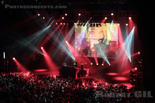 FLYING LOTUS - 2012-05-25 - PARIS - Espace Charlie Parker - Grande Halle - 